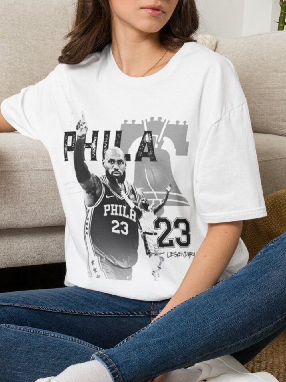 NWT Lebron Philly Sixer's T-Shirt- Unisex